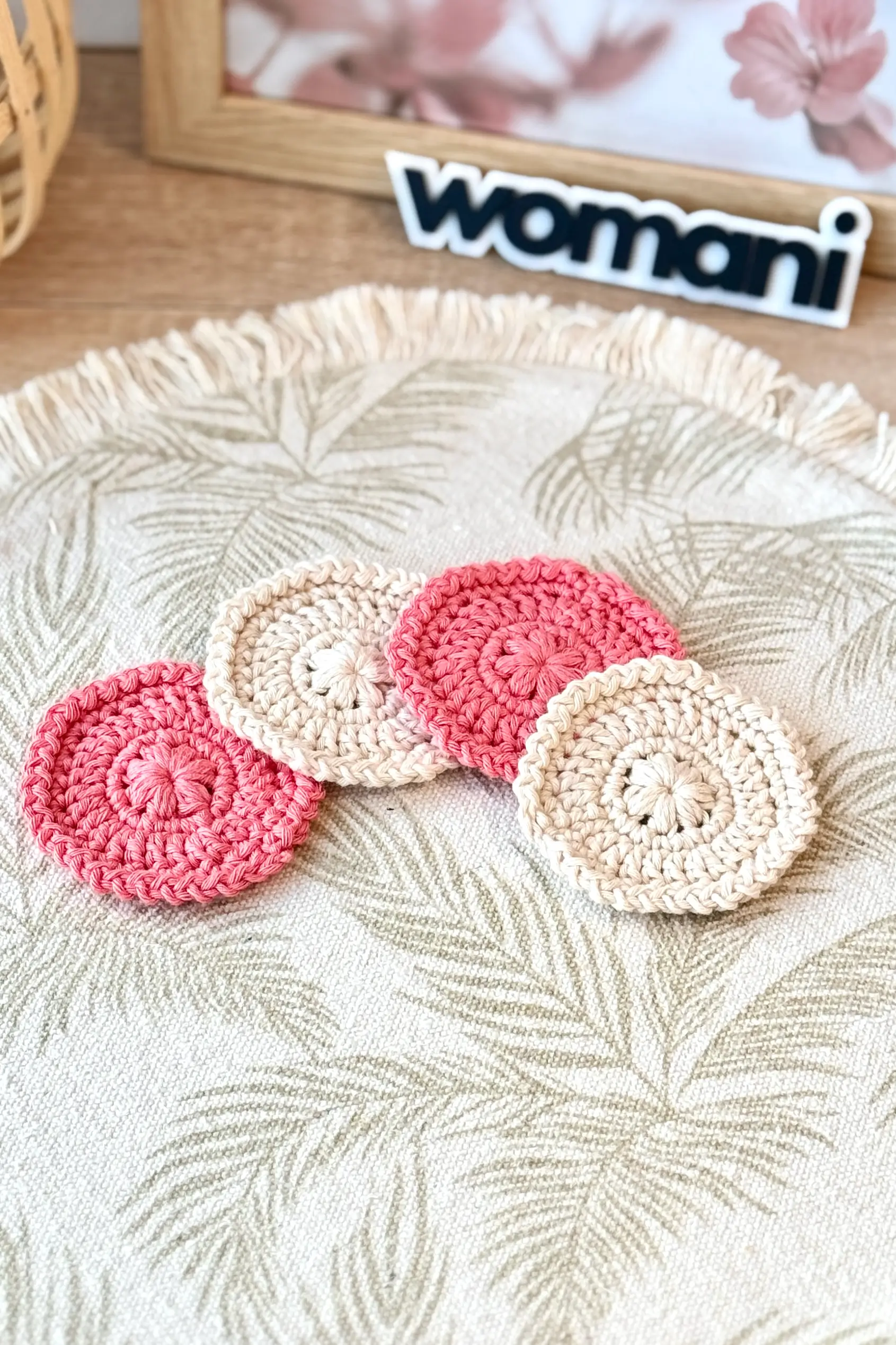 näopadjad aprikoosipilv