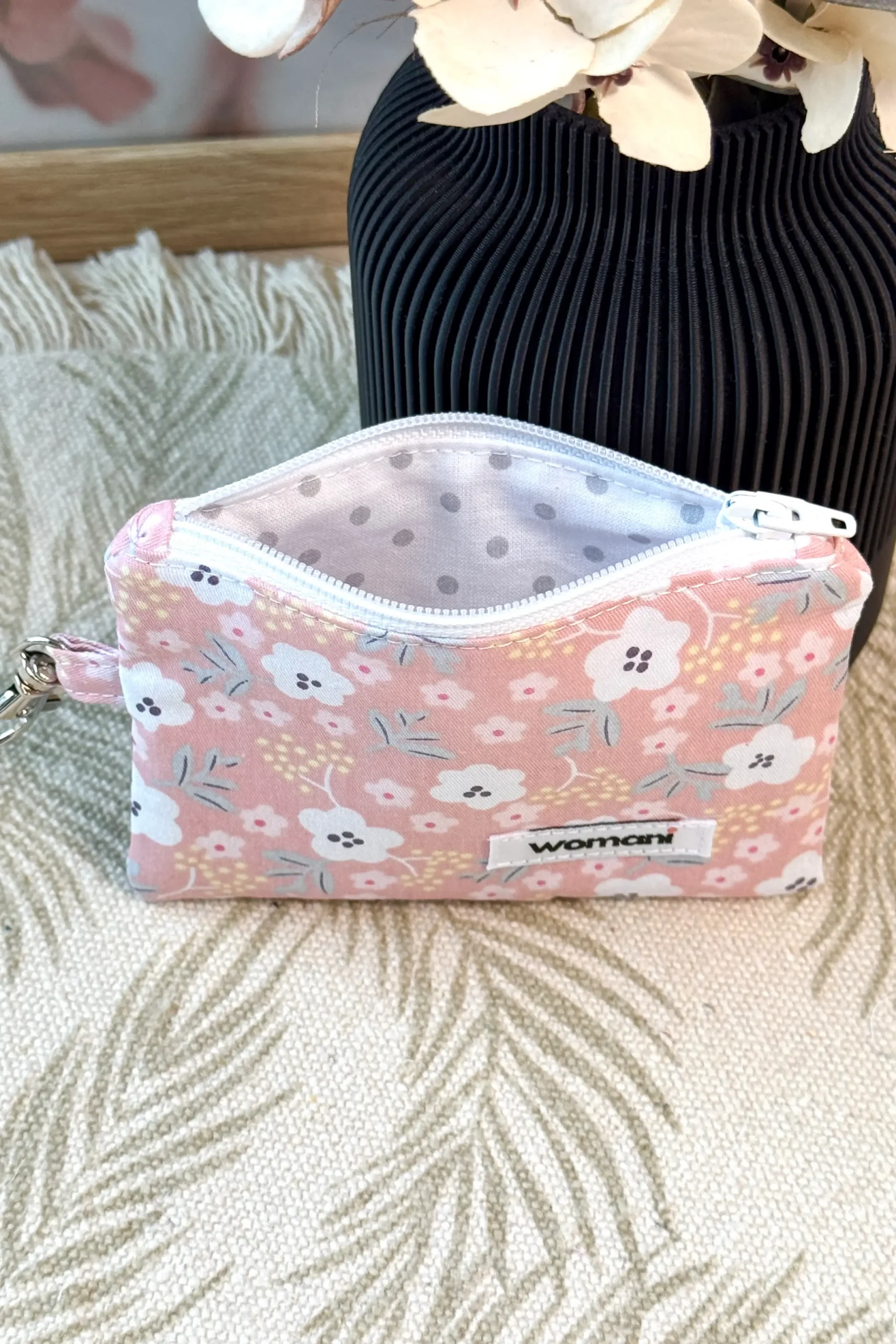 minikott suured õied