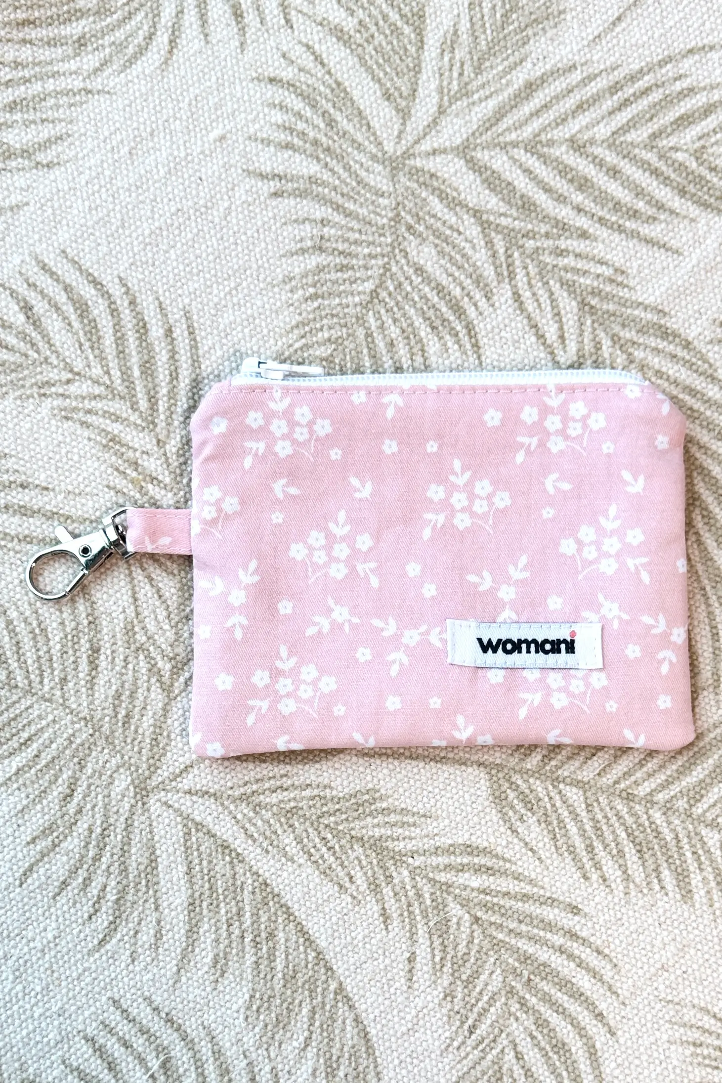 minikott valged õied