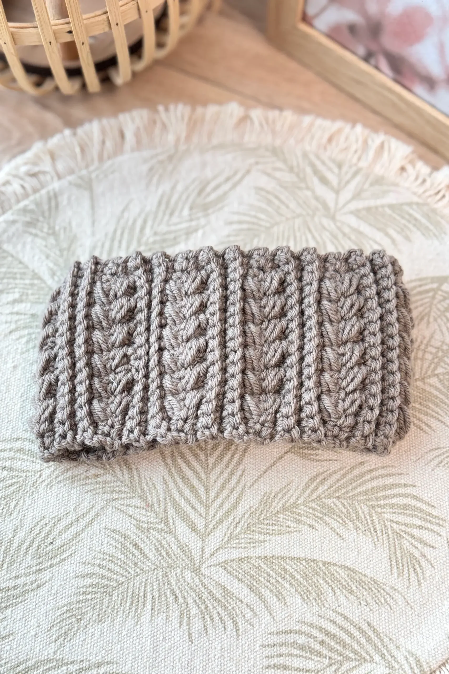 heegeldatud peapael helepruun