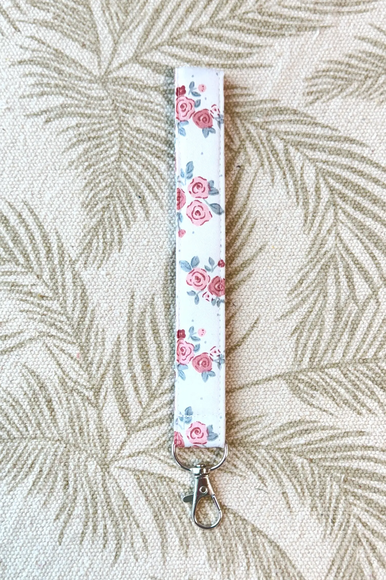 võtmehoidja punased roosid