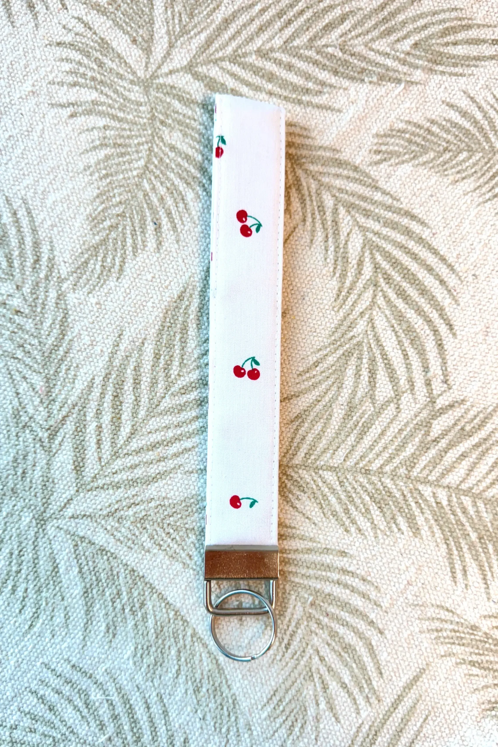 IMG_1186 võtmehoidja kirsid