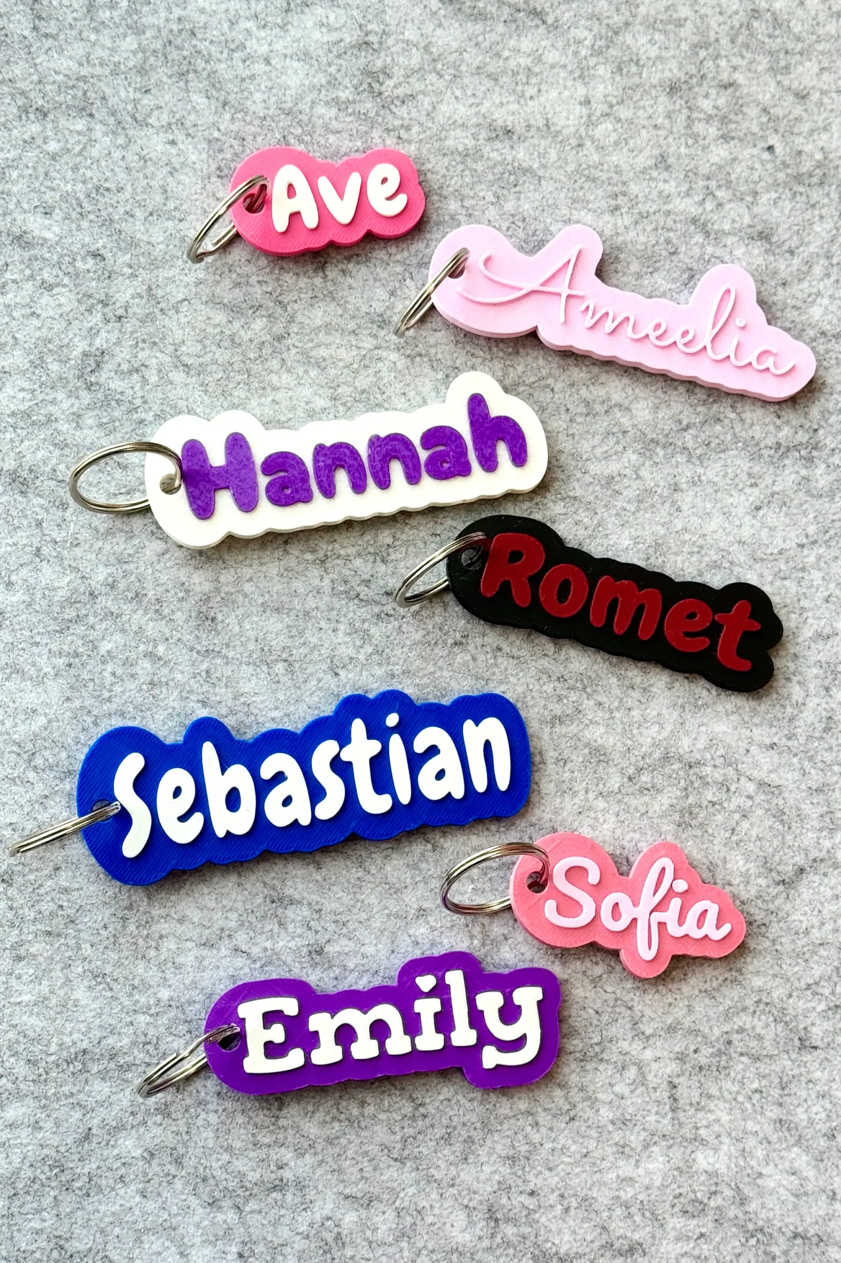 IMG_1877 nimeline 3D prinditud võtmehoidja